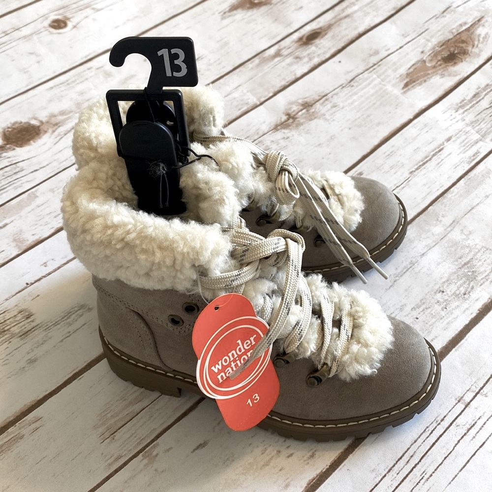 Kid's Faux Shearling Hiking Boot. Size 13.